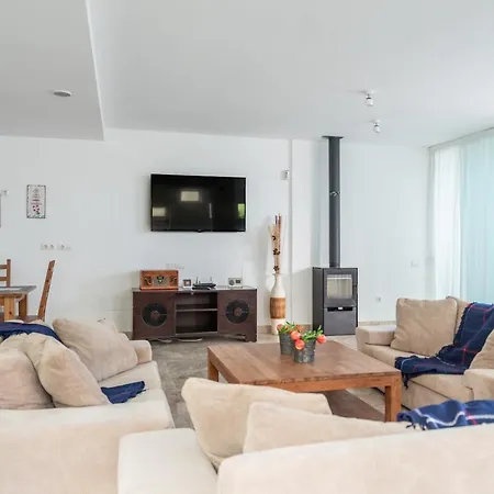 Villa Fuerteventura,3 Dormitorios *